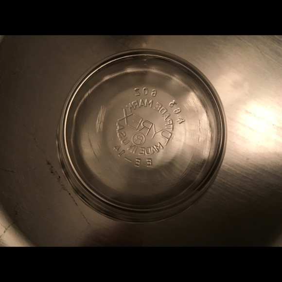 Pyrex 2 Pc Prep/Bake Oven Safe Bowls - Picture 4 of 6